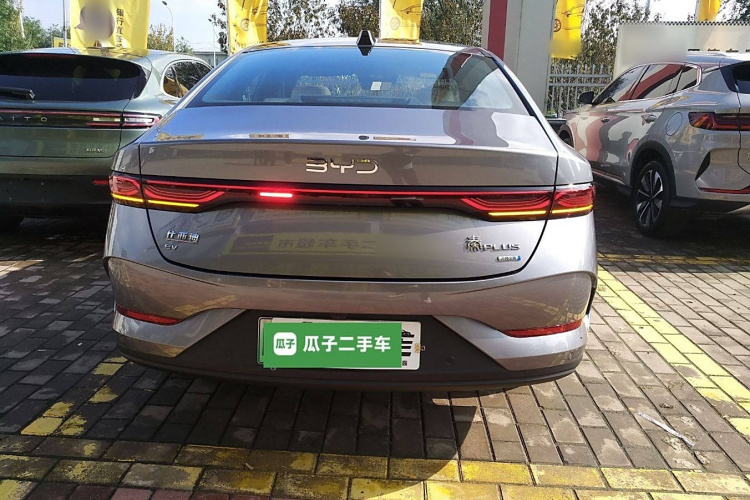 比亚迪 秦PLUS 2025款 EV 智驾版 510KM超越型车身外观6004