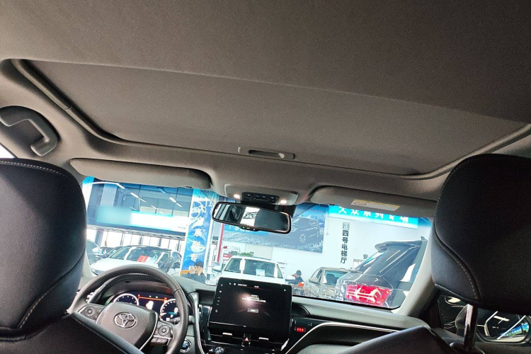 丰田 凯美瑞 2021款 2.5S 锋尚版中控内饰22