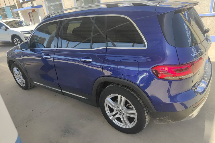 奔驰GLB 2020款 GLB 200 动感型车身外观6003