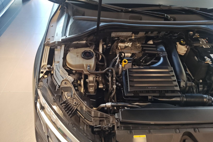 奥迪A3 2023款 Sportback 35 TFSI 时尚运动型机舱底盘25