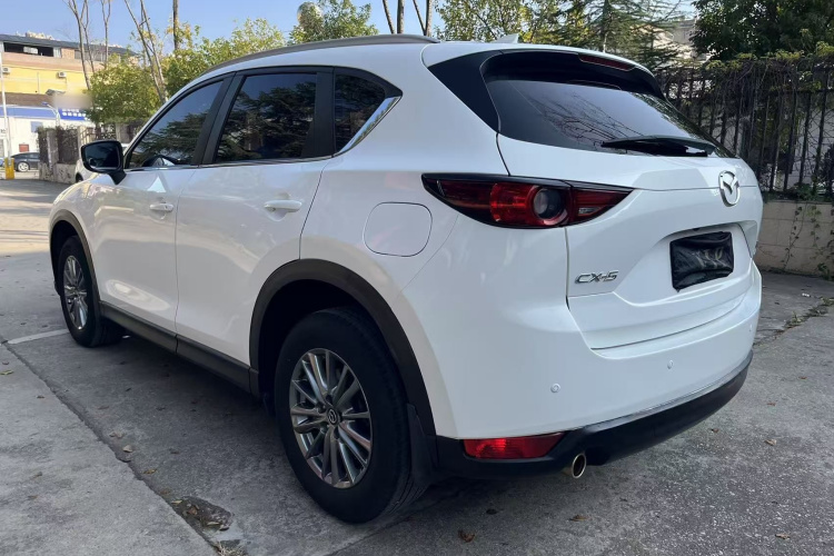 马自达CX-5 2017款 2.0L 自动两驱舒适型 国V车身外观6005