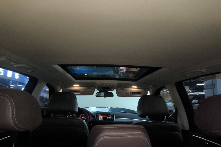 宝马X5(进口) 2014款 xDrive35i 典雅型局部细节22
