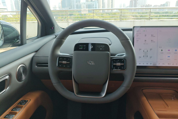 理想汽车 理想i6 2025款 四驱标准型中控内饰13