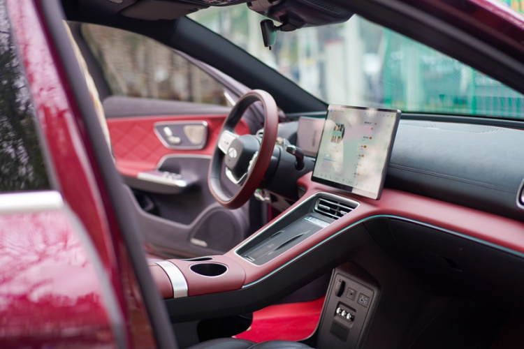 奇瑞 风云A9L 2025款 光辉 四驱高能版中控内饰7005