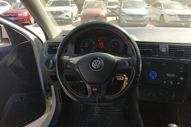 大众 桑塔纳 2019款 1.5L 手动风尚版 国VI中控内饰13