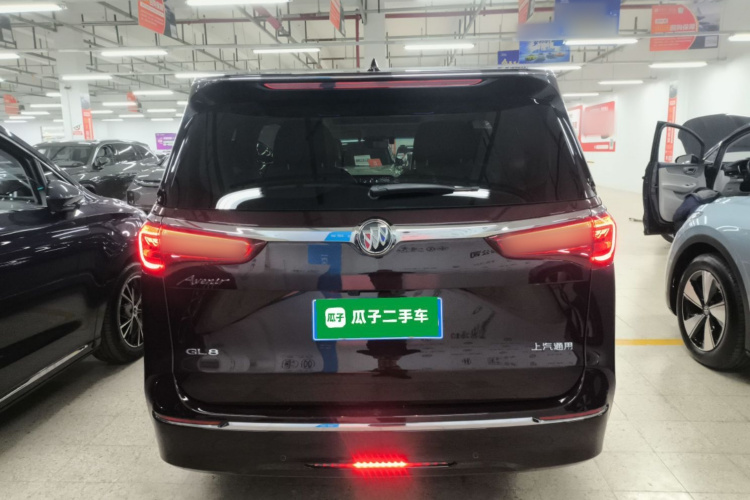 别克GL8 2022款 Avenir艾维亚 六座贤礼版车身外观6
