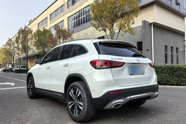 奔驰GLA 2023款 GLA 220车身外观6006