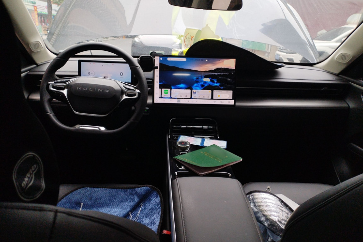 五菱汽车 五菱星光 2024款 共创版 150 领航型中控内饰12