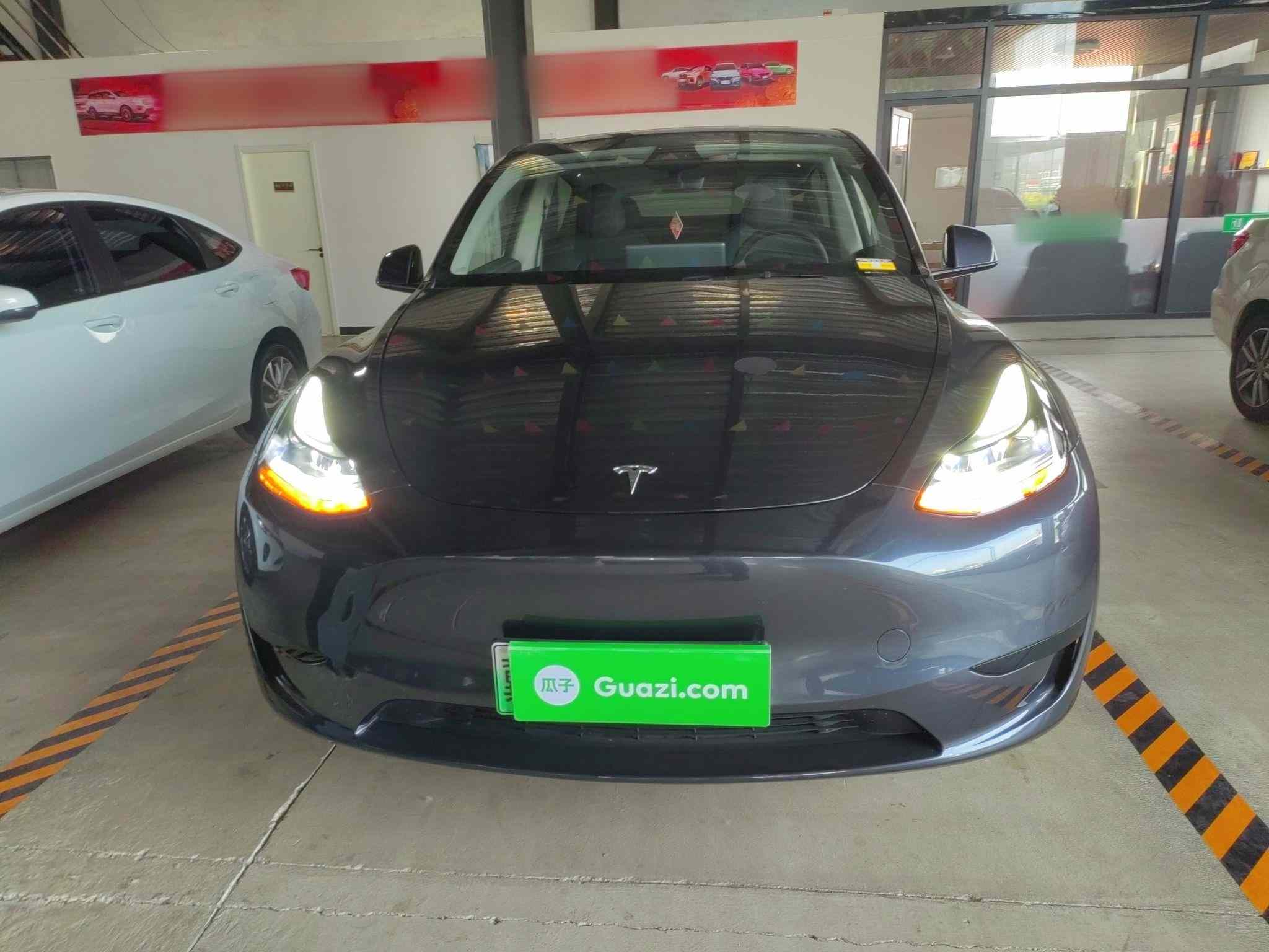 特斯拉 Model Y 2024款 后轮驱动版(1)