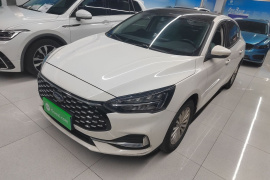 福特 福克斯 2021款 三厢 EcoBoost 180 自动锋潮型