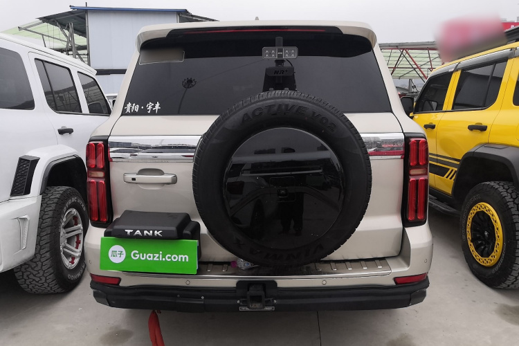 坦克500 2022款 3.0T 运动版 造境型 5座车身外观6