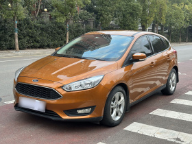 福特 福克斯 2015款 两厢 1.6L 自动舒适型