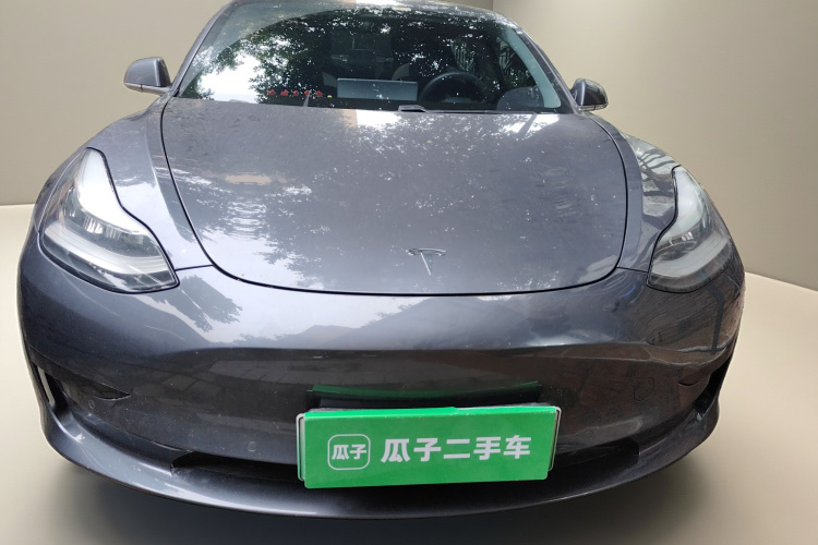 特斯拉 Model 3 2020款 改款 标准续航后驱升级版车身外观2