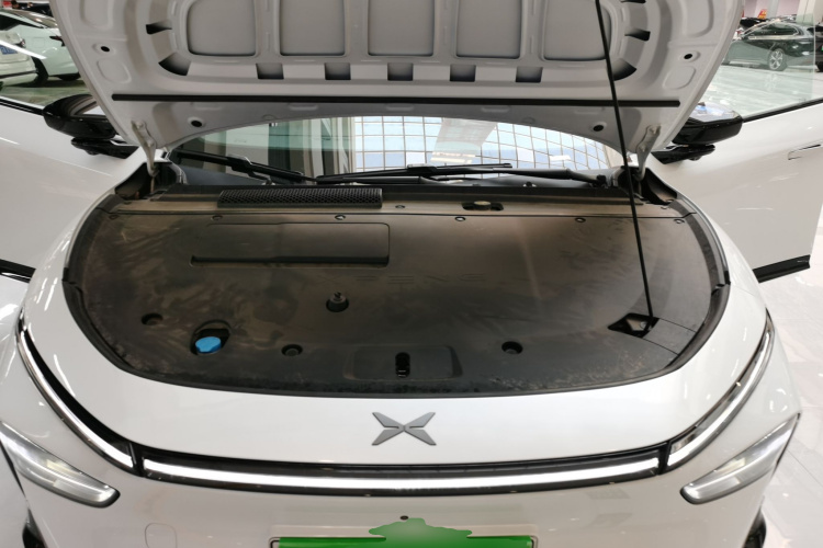 小鹏P7+ 2024款 长续航 Max机舱底盘24