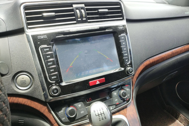 哈弗H6 2017款 红标 运动版 1.5T 手动两驱精英型局部细节16