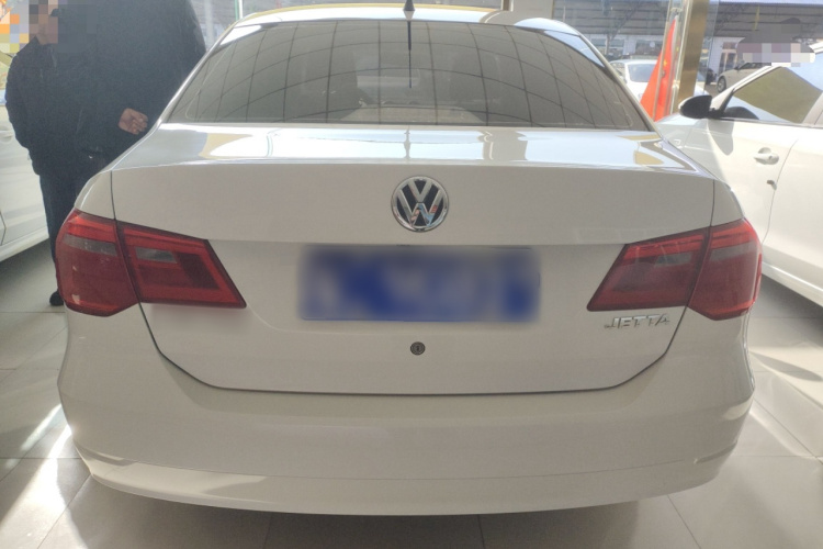 大众 捷达 2015款 质惠版 1.4L 手动时尚型车身外观6