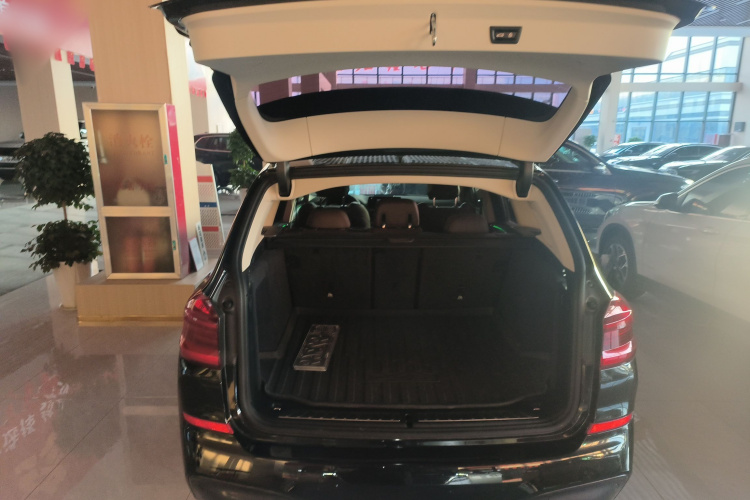 宝马X3 2020款  xDrive28i M运动套装局部细节23