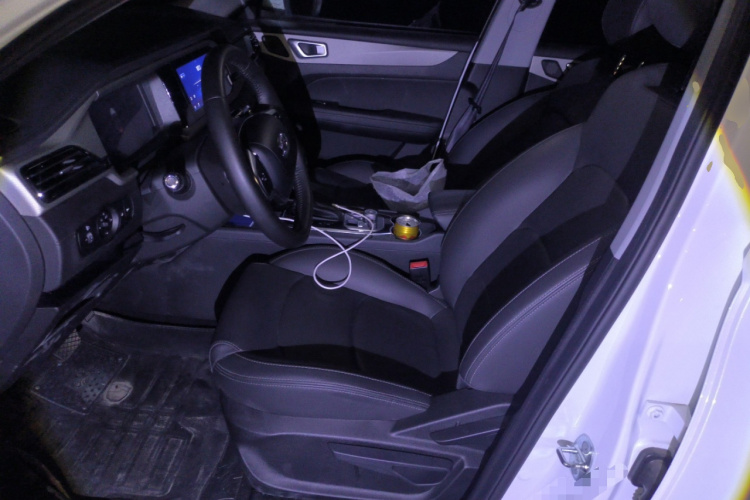 凯翼 炫界 2024款 1.5L CVT豪华版中控内饰19