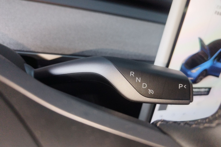 特斯拉 Model Y 2023款 后轮驱动版局部细节18