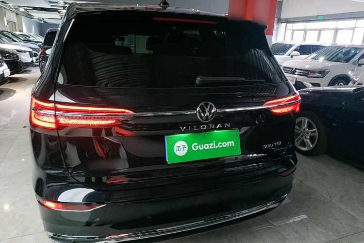 大众 威然 2024款 380TSI 尊贵版车身外观6