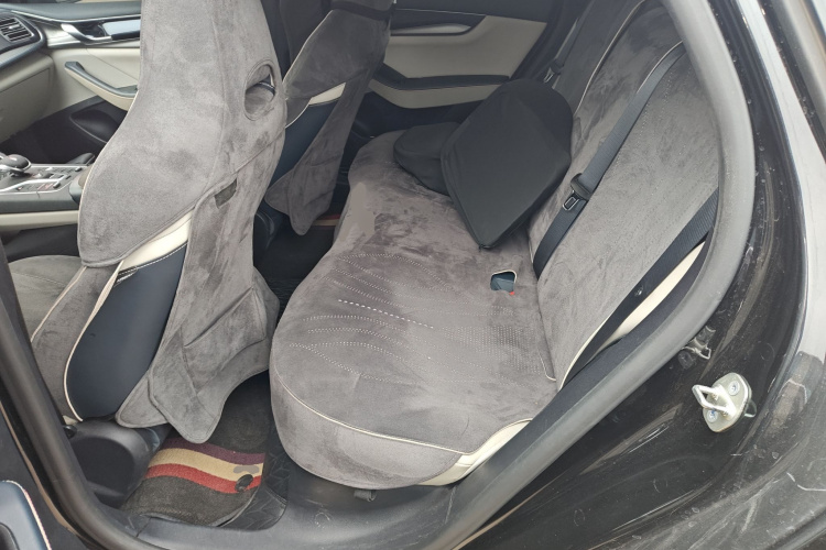 比亚迪 秦PLUS 2021款 DM-i 55KM 旗舰型中控内饰7004