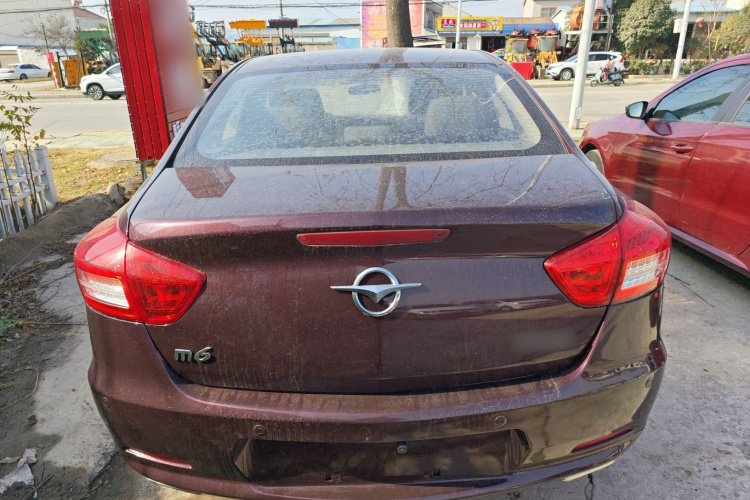 海马M6 2017款 1.6L 手动舒适型车身外观6