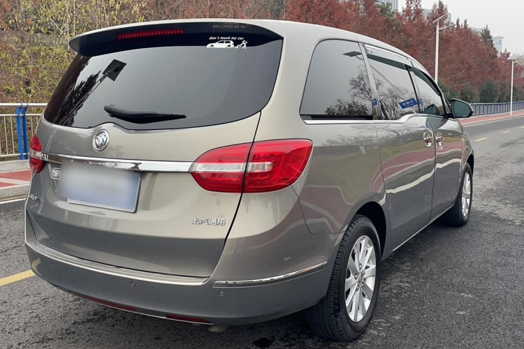 别克GL8 2017款 25S 舒适型 国V车身外观6004