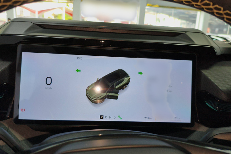 领克08 EM-P 2023款 220km 四驱性能Halo局部细节14