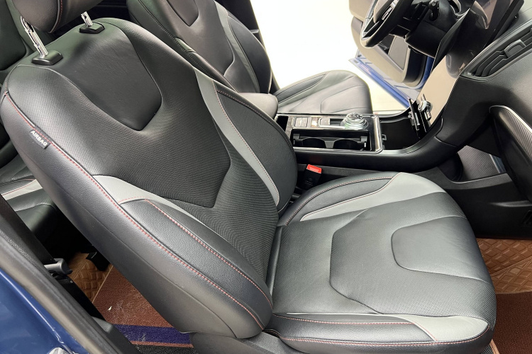 福特 锐界 2020款 EcoBoost 245 四驱ST-Line 7座中控内饰7013