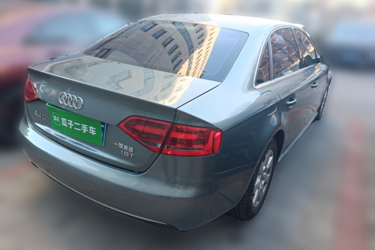 奥迪A4L 2011款 1.8 TFSI 舒适型车身外观6005