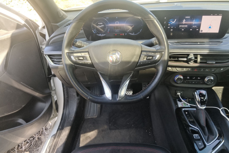 别克 威朗 2022款 Pro GS 疾风版中控内饰13