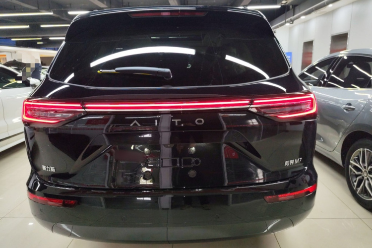 鸿蒙智行 问界M7 2024款 1.5T 智驾后驱Pro版 5座车身外观6