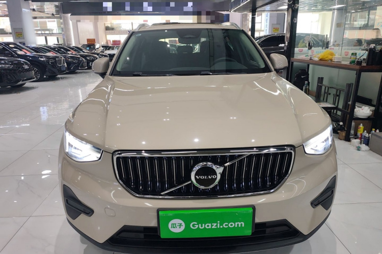 沃尔沃XC40 2024款 B4 四驱智远豪华版车身外观6001