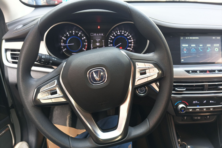 长安 逸动 2019款 1.6L GDI 手动超值版 国VI局部细节13