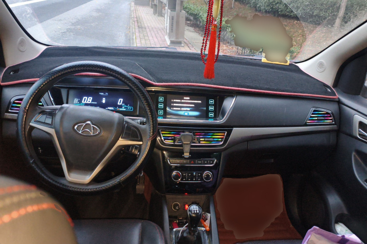 长安凯程 长安欧尚A600 2016款 1.5L 手动精英型7座中控内饰12