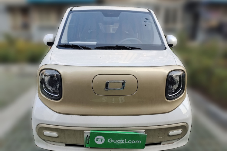 奔腾小马 2025款 222km 灵动马车身外观2