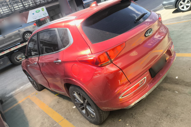 奇瑞 瑞虎7 2018款 1.5T 自动豪华版 国V车身外观4