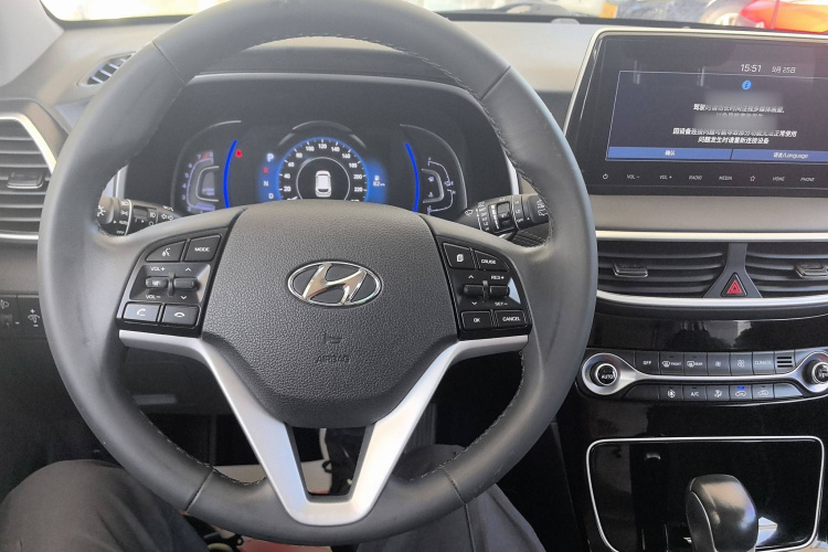 现代 途胜 2020款 280TGDi 两驱GLS时尚版 国VI局部细节13