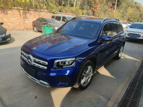 奔驰GLB 2023款 改款 GLB 200 动感型