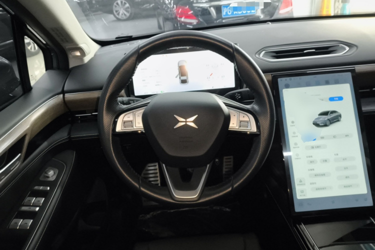 小鹏P5 2022款 550P中控内饰13