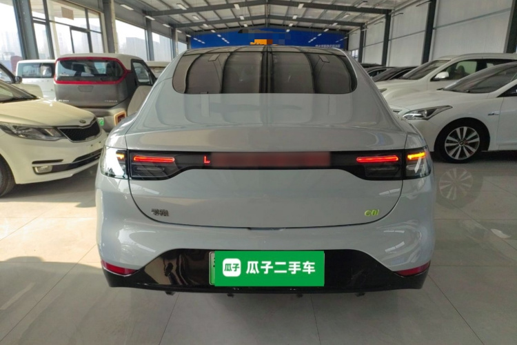 零跑汽车 零跑C01 2023款 630四驱性能版车身外观6