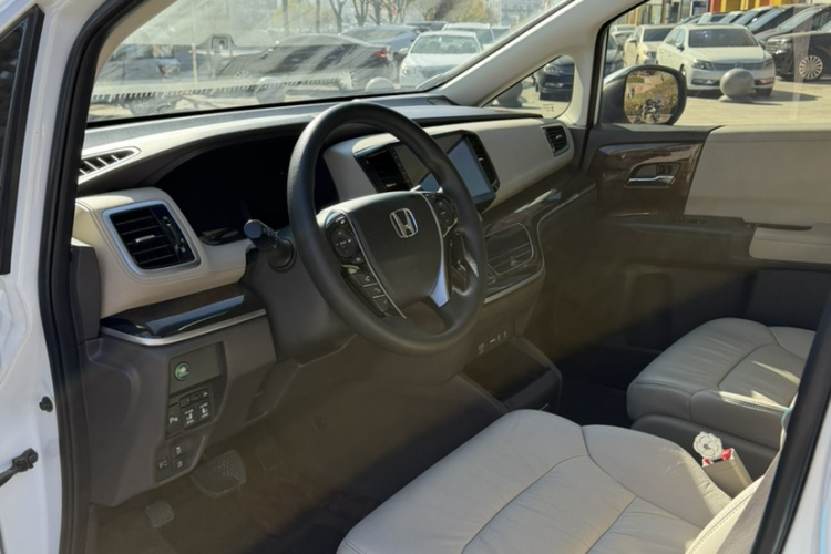 本田 奥德赛 2017款 2.4L 豪华版中控内饰7002