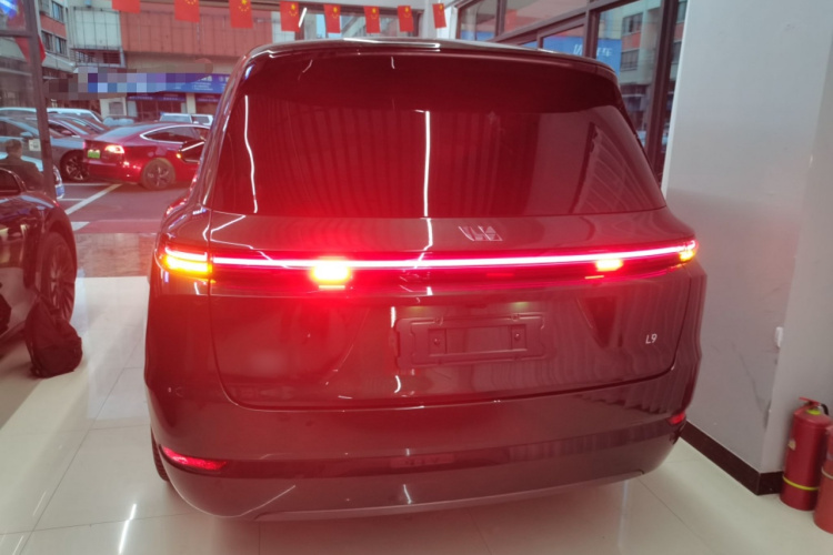 理想汽车 理想L9 2024款 Ultra车身外观6004
