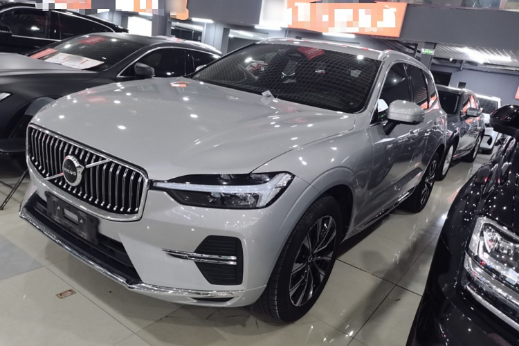 沃尔沃XC60 2023款 B5 四驱智远豪华版车身外观6003