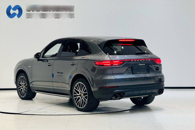 保时捷 Cayenne新能源 2022款 Cayenne E-Hybrid 2.0T 铂金版车身外观6002