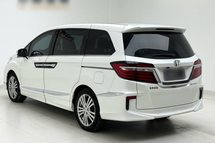 本田 艾力绅 2016款 2.4L 经典版车身外观6003