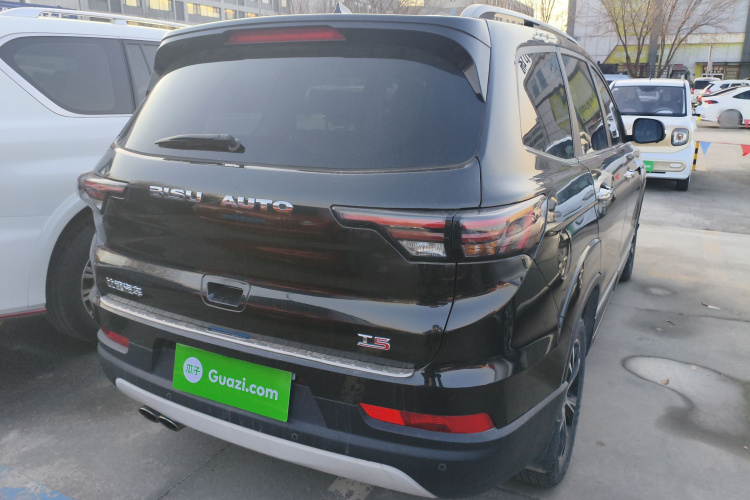 比速汽车 比速T5 2017款 1.5T 自动旗舰型车身外观7