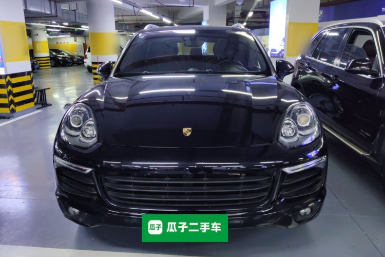 保时捷 2016款 Cayenne 3.0T车身外观2