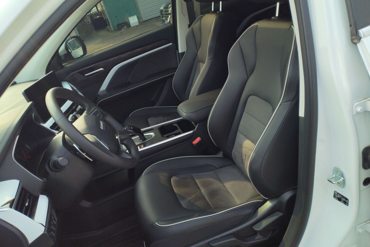 哈弗H6 2023款 国潮版 1.5T 自动都市版局部细节19