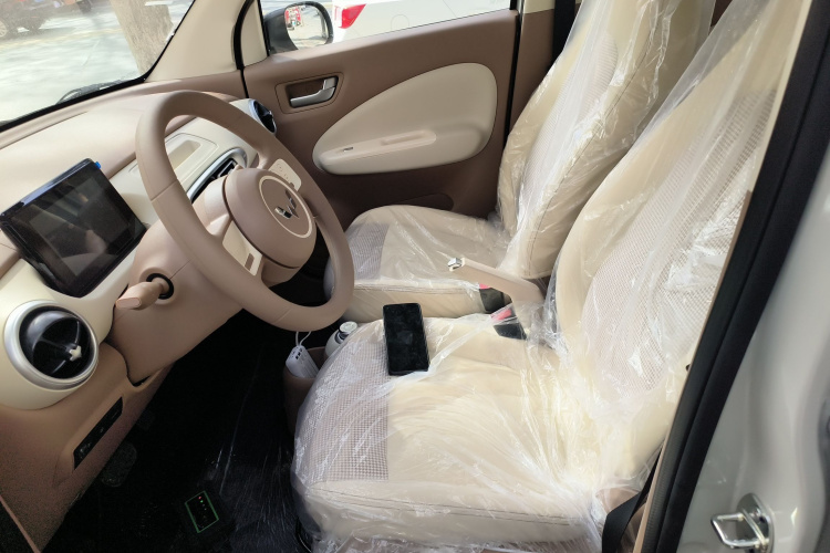 五菱汽车 宏光MINIEV 2025款 四门版 进阶款中控内饰19